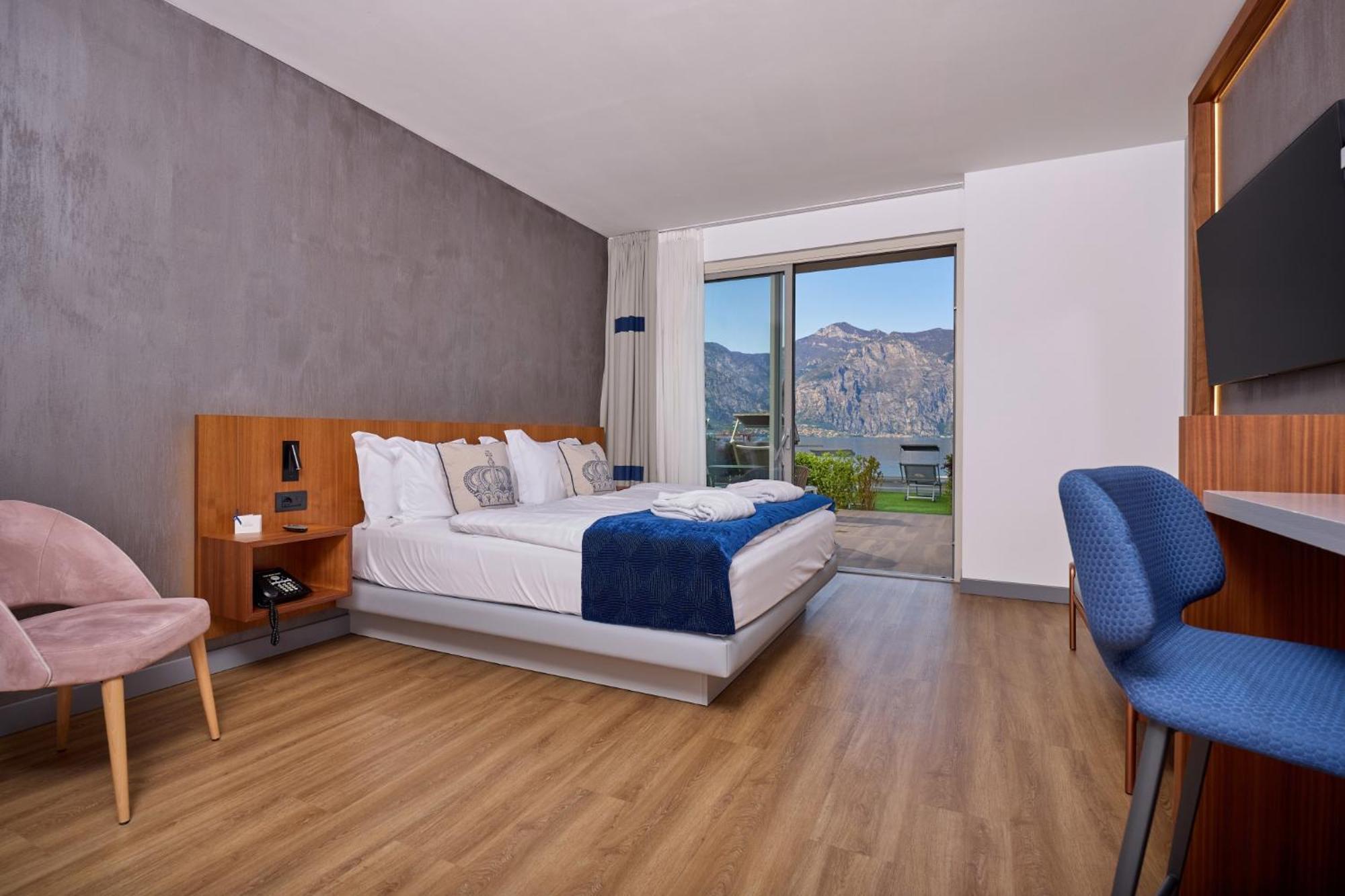 Hotel Castello Lake Front Malcesine Exterior foto